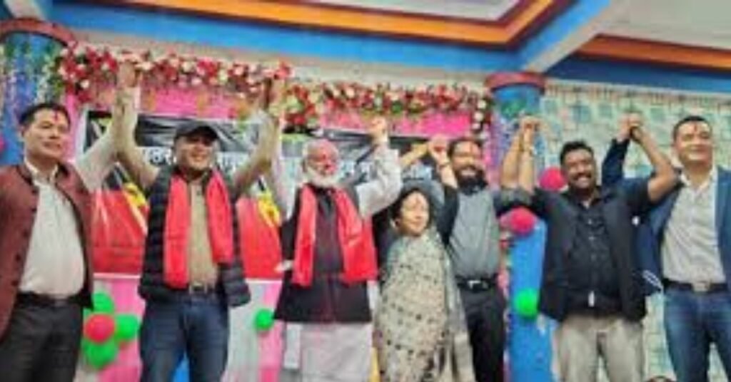Former minister Rajendra Mahato is preparing to announce a new party