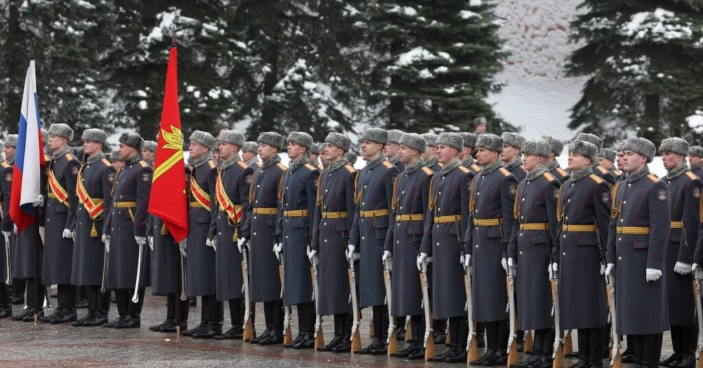 The order to increase the military strength of Russia by 180 thousand the number of active soldiers will reach 1.5 million
