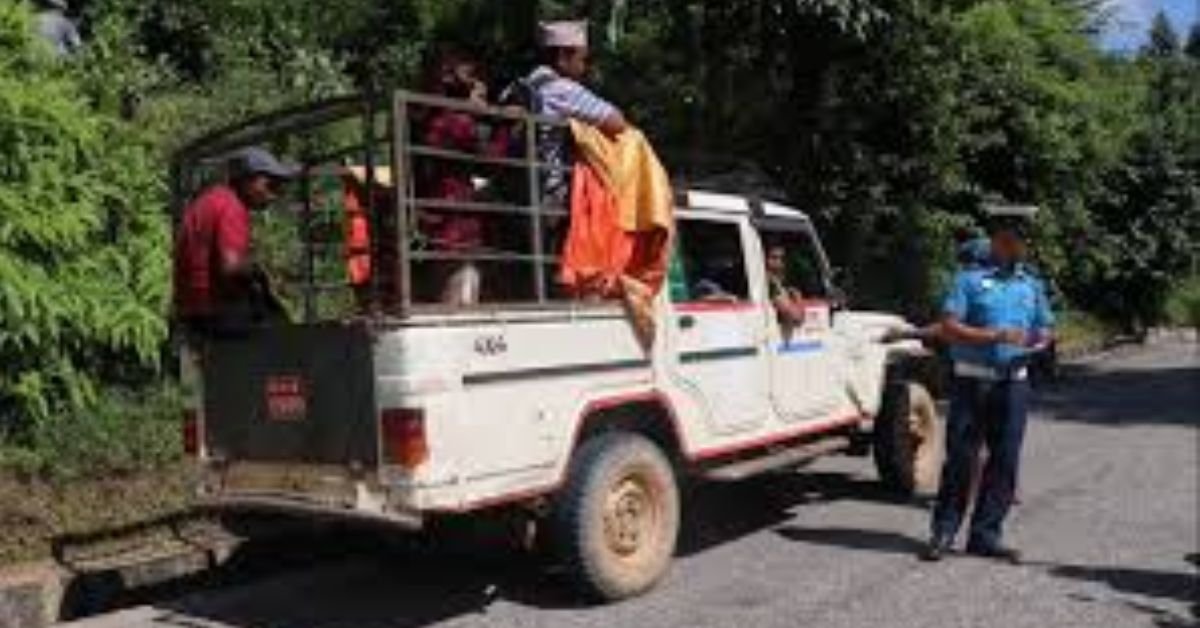 20000 fine for carrying passengers on the roof.Up to 20 people riding in a jeep with a capacity of 5 passengers