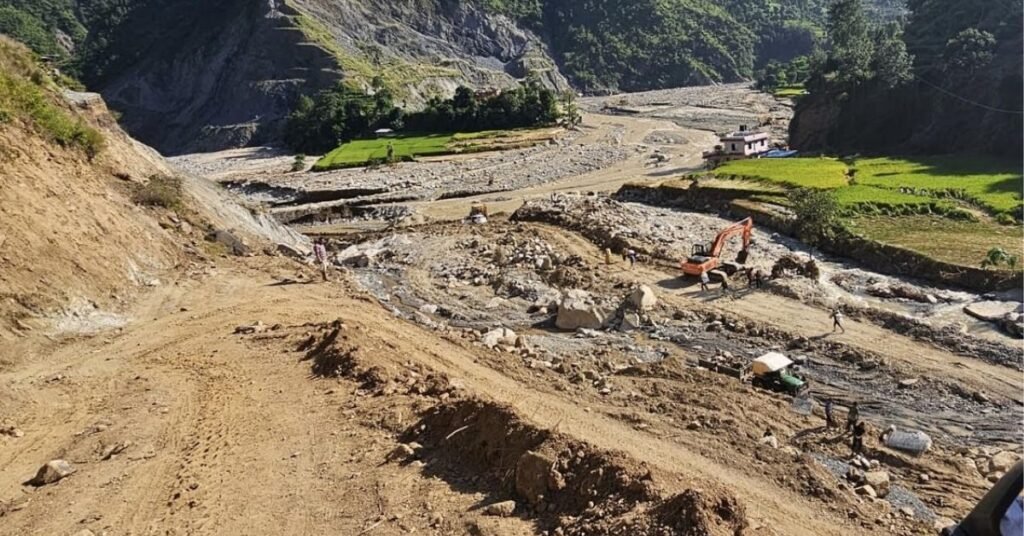 BP Highway Construction of one way temporary road at Chowki Danda